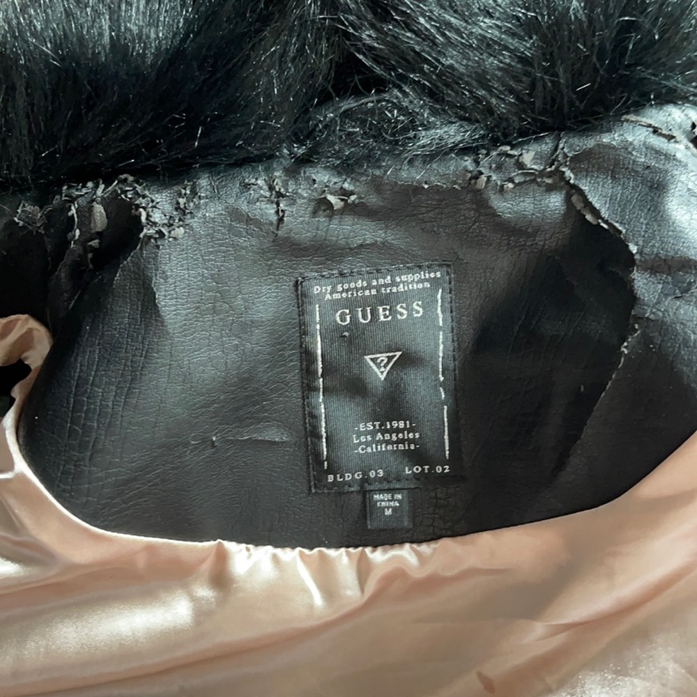 Vest - Picture 13 of 16